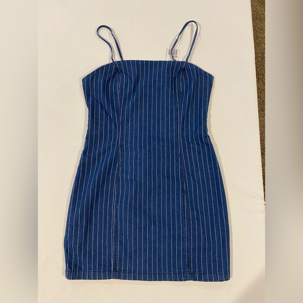 Forever 21 Woven Dress, Denim w/White Stripes,AdjustableStraps,sz M,stretchy,NWT